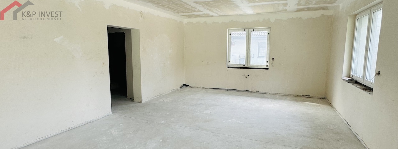 Tarnowskie Góry, śląskie, 3 Bedrooms Bedrooms, 4 Rooms Rooms,2 BathroomsBathrooms,Dom,Sprzedaż,1988