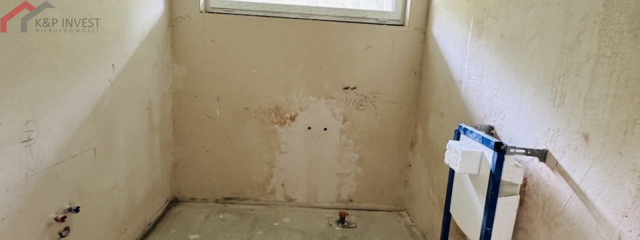 Tarnowskie Góry, śląskie, 3 Bedrooms Bedrooms, 4 Rooms Rooms,2 BathroomsBathrooms,Dom,Sprzedaż,1988
