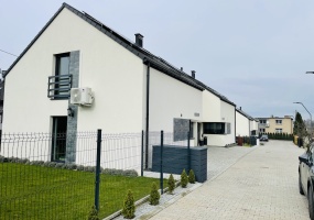 Wieszowa, śląskie, 4 Bedrooms Bedrooms, 5 Rooms Rooms,2 BathroomsBathrooms,Dom,Sprzedaż,2292