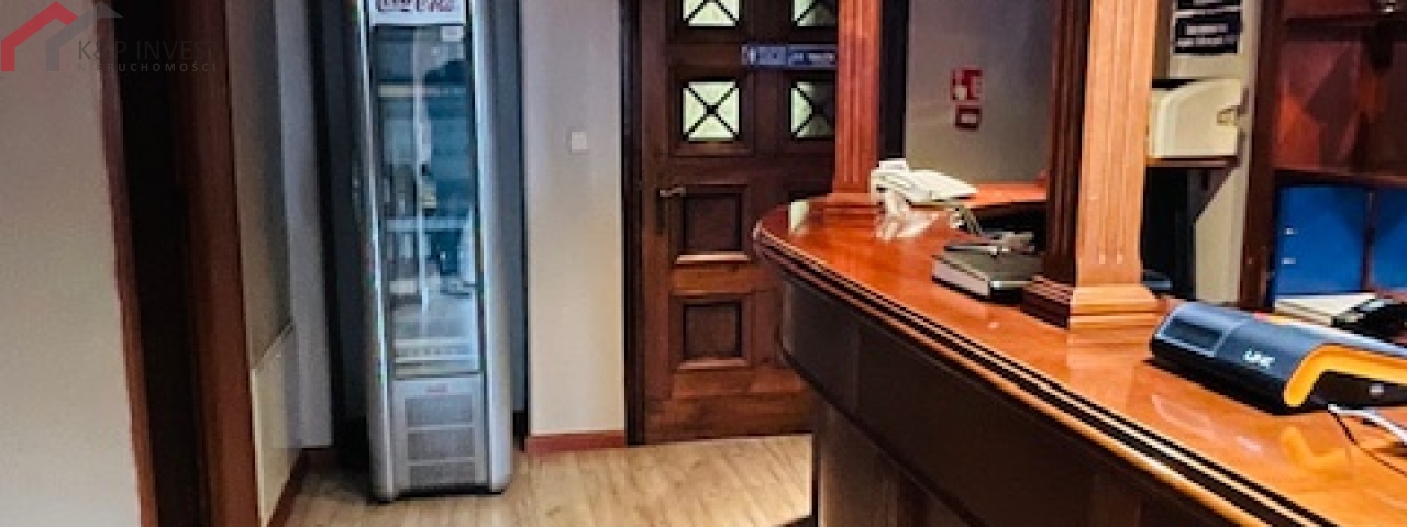 Świętochłowice, śląskie, 8 Rooms Rooms,6 BathroomsBathrooms,Lokal/biuro,Sprzedaż,2300