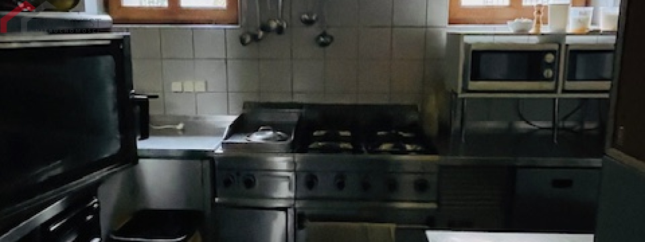 Świętochłowice, śląskie, 8 Rooms Rooms,6 BathroomsBathrooms,Lokal/biuro,Sprzedaż,2300