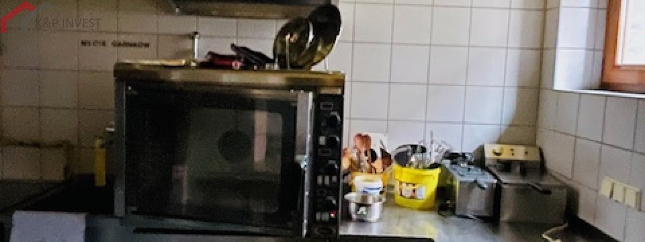 Świętochłowice, śląskie, 8 Rooms Rooms,6 BathroomsBathrooms,Lokal/biuro,Sprzedaż,2300