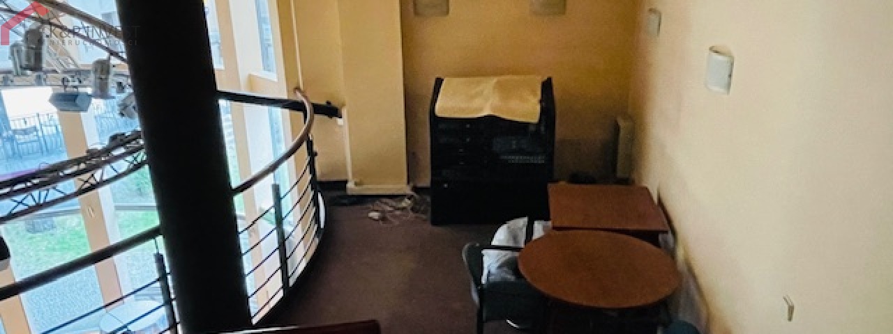 Świętochłowice, śląskie, 8 Rooms Rooms,6 BathroomsBathrooms,Lokal/biuro,Sprzedaż,2300