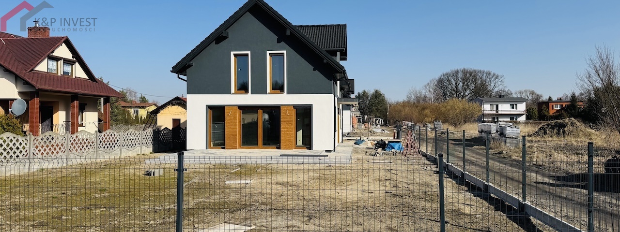 Tarnowskie Góry, śląskie, 3 Bedrooms Bedrooms, 4 Rooms Rooms,2 BathroomsBathrooms,Dom,Sprzedaż,2354