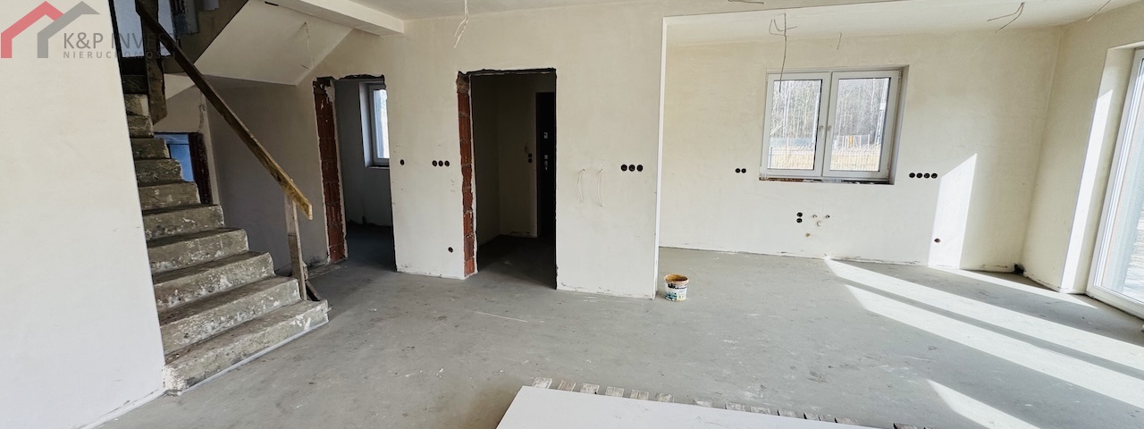 Tarnowskie Góry, śląskie, 3 Bedrooms Bedrooms, 4 Rooms Rooms,2 BathroomsBathrooms,Dom,Sprzedaż,2354