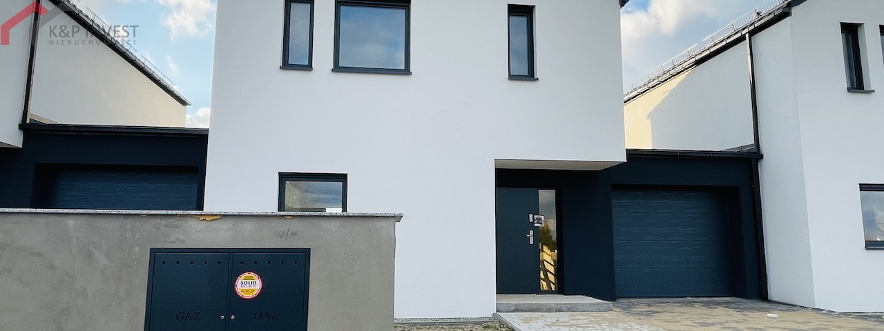 Czeladź, śląskie, 3 Bedrooms Bedrooms, 4 Rooms Rooms,2 BathroomsBathrooms,Dom,Sprzedaż,2361