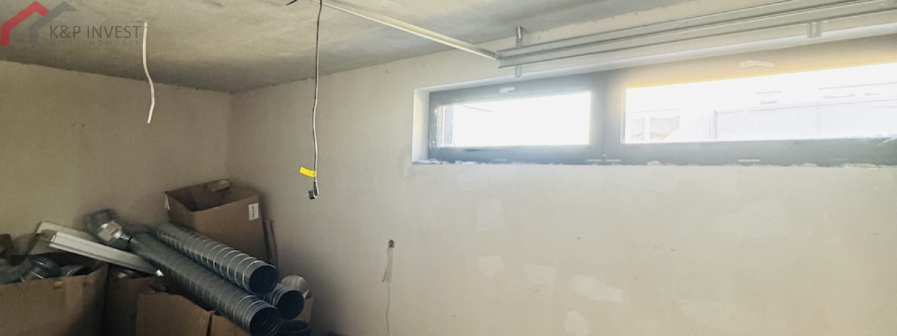 Tarnowskie góry, śląskie, 4 Bedrooms Bedrooms, 5 Rooms Rooms,2 BathroomsBathrooms,Dom,Sprzedaż,2431