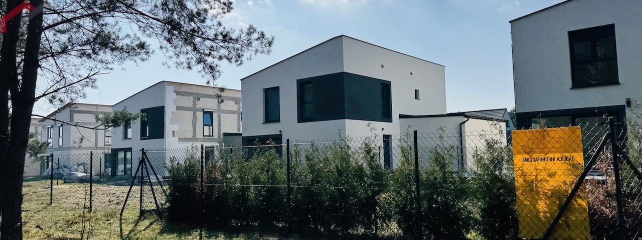 Tarnowskie Góry, śląskie, 5 Bedrooms Bedrooms, 4 Rooms Rooms,2 BathroomsBathrooms,Dom,Sprzedaż,2467
