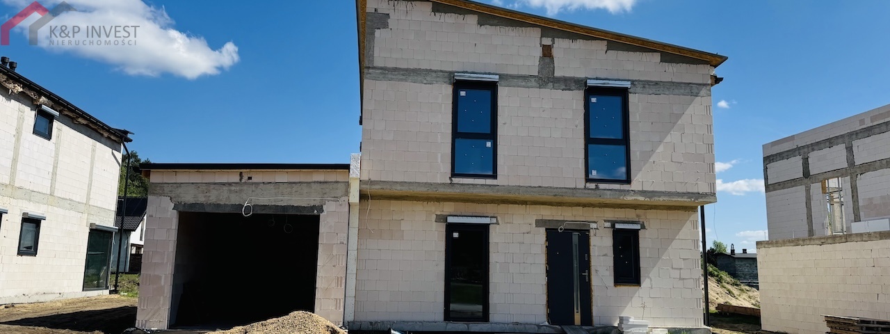 Tarnowskie Góry, śląskie, 5 Bedrooms Bedrooms, 5 Rooms Rooms,2 BathroomsBathrooms,Dom,Sprzedaż,2474