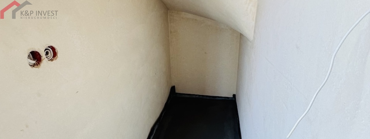 Tarnowskie Góry, śląskie, 4 Bedrooms Bedrooms, 5 Rooms Rooms,2 BathroomsBathrooms,Dom,Sprzedaż,2510