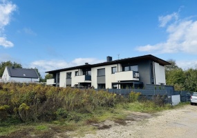 Tarnowskie Góry, śląskie, 2 Bedrooms Bedrooms, 3 Rooms Rooms,1 BathroomBathrooms,Mieszkanie,Sprzedaż,2528