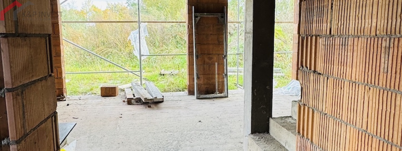 Katowice, śląskie, 4 Bedrooms Bedrooms, 5 Rooms Rooms,2 BathroomsBathrooms,Dom,Sprzedaż,2475