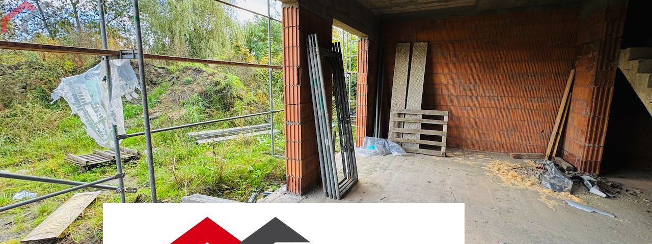 Katowice, śląskie, 4 Bedrooms Bedrooms, 5 Rooms Rooms,2 BathroomsBathrooms,Dom,Sprzedaż,2475