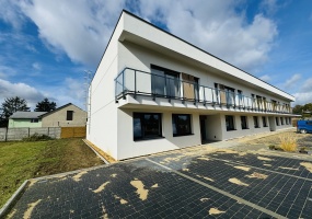 Tarnowskie Góry, śląskie, 3 Bedrooms Bedrooms, 4 Rooms Rooms,1 BathroomBathrooms,Mieszkanie,Sprzedaż,2484 Tarnowskie Góry, śląskie, 3 Bedrooms Bedrooms, 4 Rooms Rooms,1 BathroomBathrooms,Mieszkanie,Sprzedaż,2484