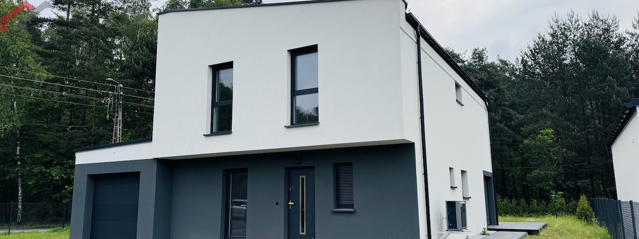 Tarnowskie Góry, śląskie, 5 Bedrooms Bedrooms, 6 Rooms Rooms,2 BathroomsBathrooms,Dom,Sprzedaż,2495