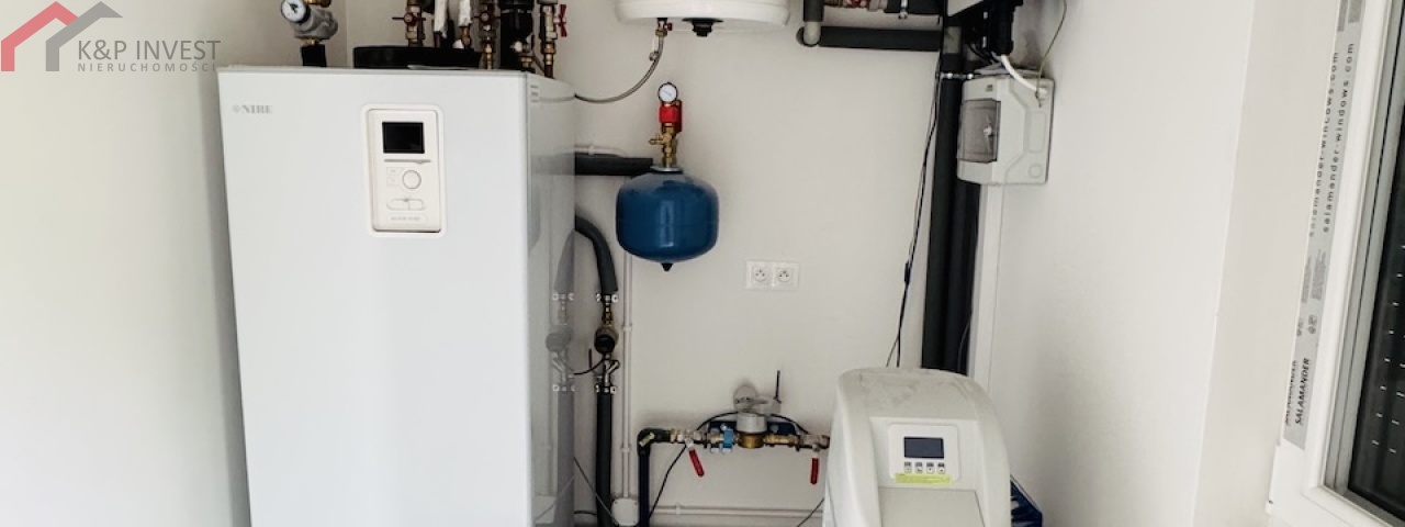 Tarnowskie Góry, śląskie, 5 Bedrooms Bedrooms, 6 Rooms Rooms,2 BathroomsBathrooms,Dom,Sprzedaż,2495