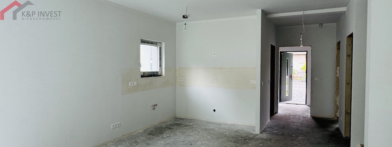 Tarnowskie Góry, śląskie, 5 Bedrooms Bedrooms, 6 Rooms Rooms,2 BathroomsBathrooms,Dom,Sprzedaż,2495