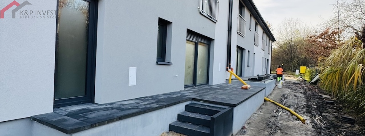 Tarnowskie Góry, śląskie, 4 Bedrooms Bedrooms, 5 Rooms Rooms,2 BathroomsBathrooms,Dom,Sprzedaż,2510