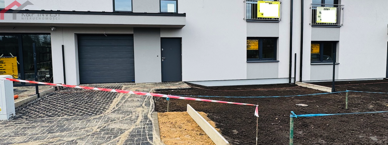 Tarnowskie Góry, śląskie, 4 Bedrooms Bedrooms, 5 Rooms Rooms,2 BathroomsBathrooms,Dom,Sprzedaż,2510