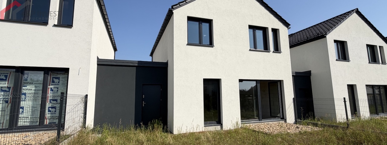 Bażantowa, Bytom, śląskie, 3 Bedrooms Bedrooms, 4 Rooms Rooms,2 BathroomsBathrooms,Dom,Sprzedaż,Bażantowa,2575