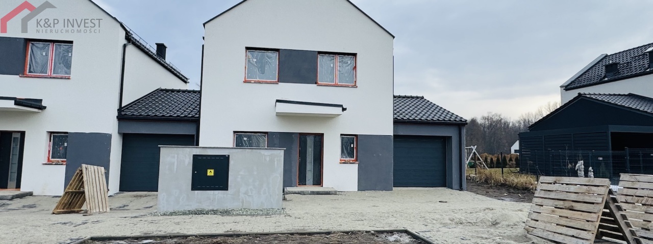 Siemianowice Śląskie, śląskie, 3 Bedrooms Bedrooms, 4 Rooms Rooms,2 BathroomsBathrooms,Dom,Sprzedaż,2578
