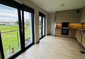 Tarnowskie Góry, śląskie, 3 Bedrooms Bedrooms, 4 Rooms Rooms,1 BathroomBathrooms,Mieszkanie,Sprzedaż,2588
