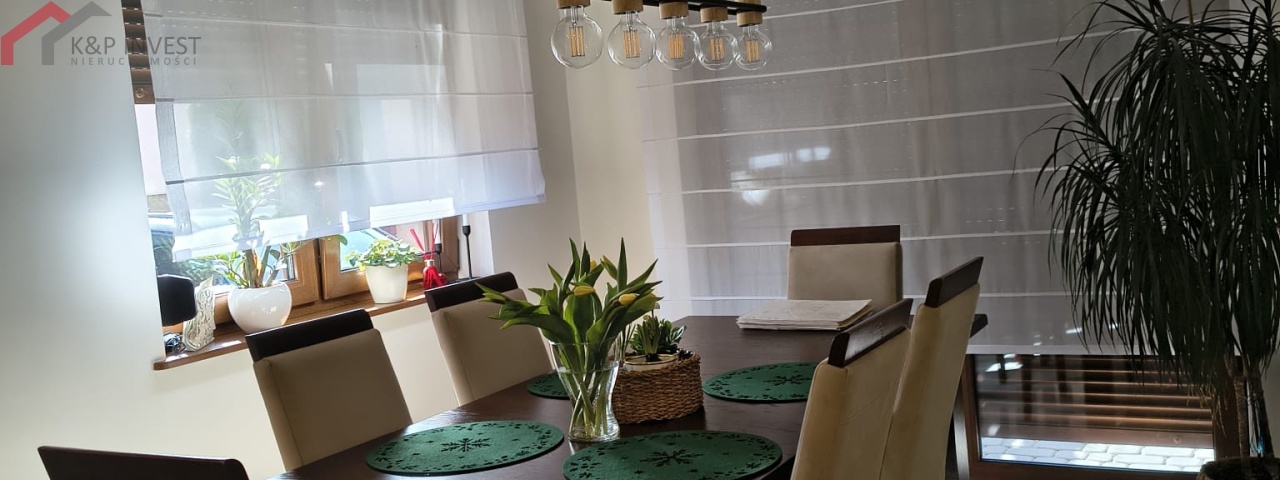 Radzionków, śląskie, 4 Bedrooms Bedrooms, 5 Rooms Rooms,1 BathroomBathrooms,Dom,Sprzedaż,2611