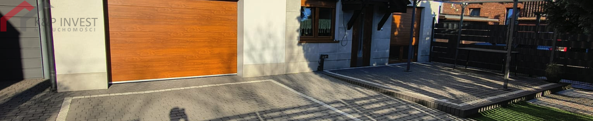 Radzionków, śląskie, 4 Bedrooms Bedrooms, 5 Rooms Rooms,1 BathroomBathrooms,Dom,Sprzedaż,2611