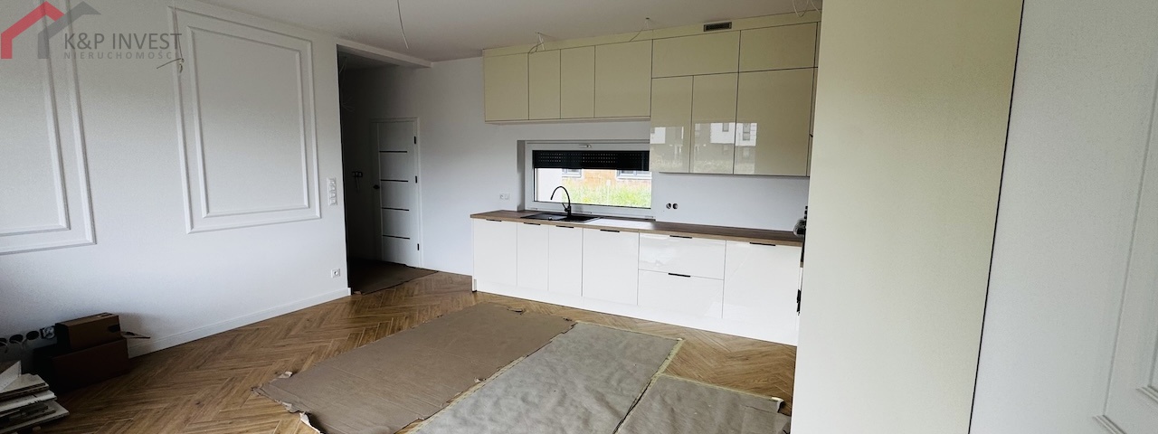 Tarnowskie Góry, śląskie, 2 Bedrooms Bedrooms, 3 Rooms Rooms,1 BathroomBathrooms,Mieszkanie,Sprzedaż,2630