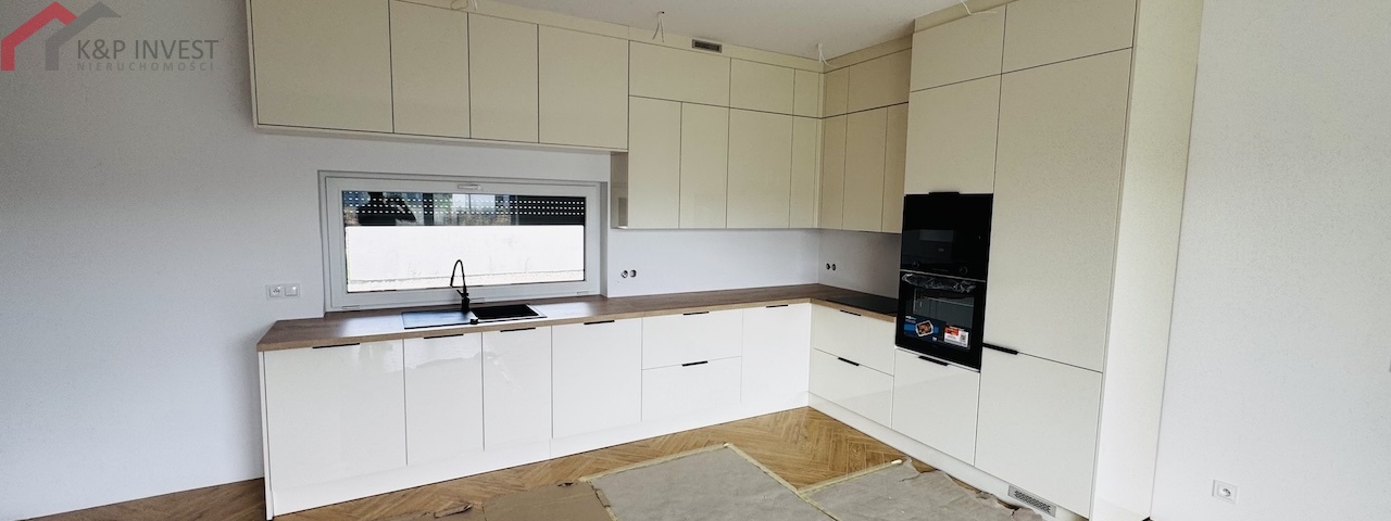 Tarnowskie Góry, śląskie, 2 Bedrooms Bedrooms, 3 Rooms Rooms,1 BathroomBathrooms,Mieszkanie,Sprzedaż,2630