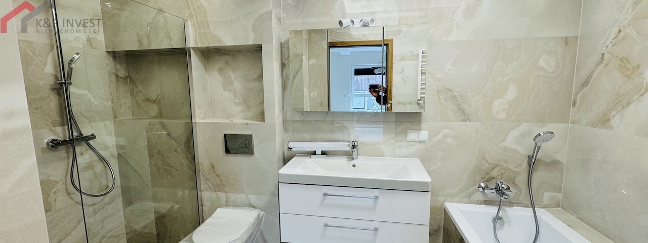 Tarnowskie Góry, śląskie, 4 Bedrooms Bedrooms, 5 Rooms Rooms,2 BathroomsBathrooms,Dom,Wynajem,2635