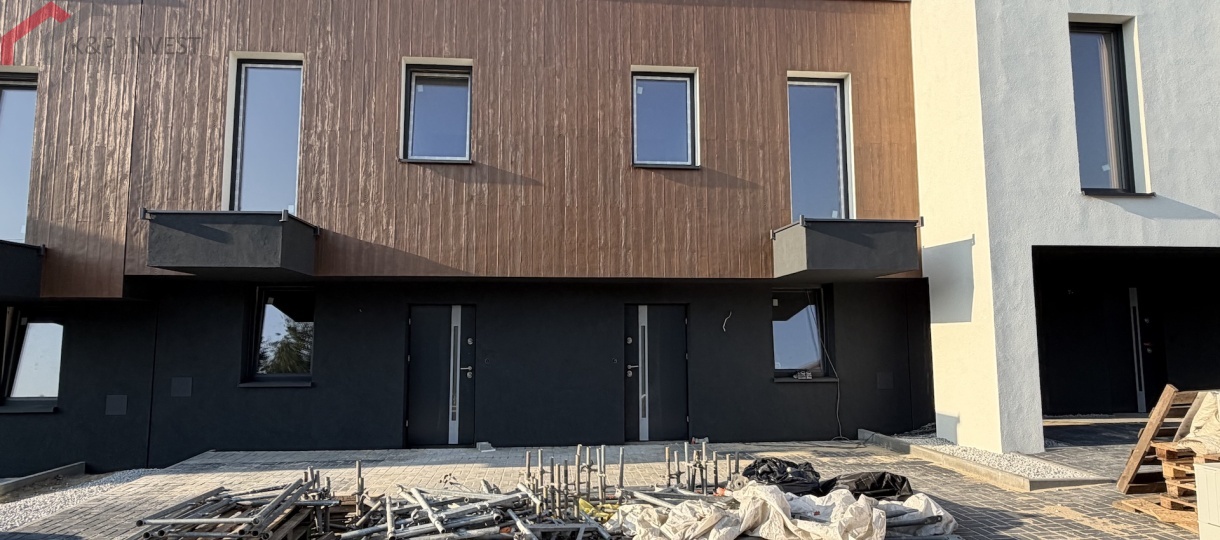 Tarnowskie Góry, śląskie, 2 Bedrooms Bedrooms, 3 Rooms Rooms,1 BathroomBathrooms,Mieszkanie,Sprzedaż,2637