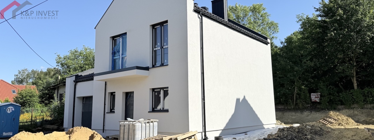 Sosnowiec, śląskie, 3 Bedrooms Bedrooms, 4 Rooms Rooms,2 BathroomsBathrooms,Dom,Sprzedaż,2645