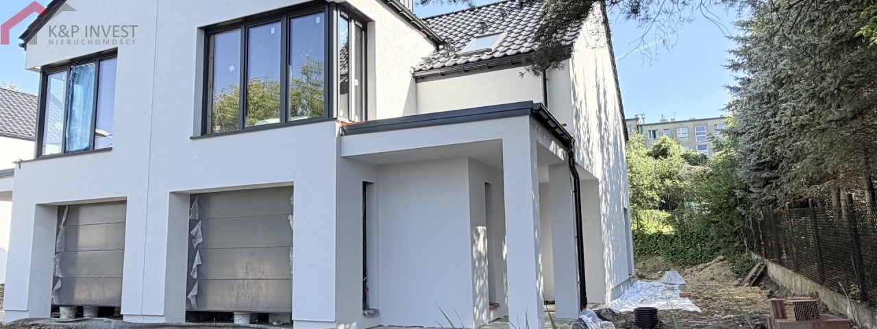 Sosnowiec, śląskie, 3 Bedrooms Bedrooms, 4 Rooms Rooms,2 BathroomsBathrooms,Dom,Sprzedaż,2646