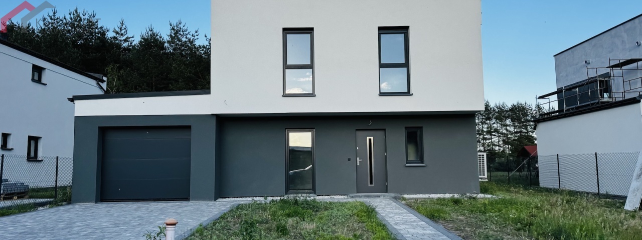 Tarnowskie Góry, śląskie, 5 Bedrooms Bedrooms, 6 Rooms Rooms,2 BathroomsBathrooms,Dom,Sprzedaż,2651