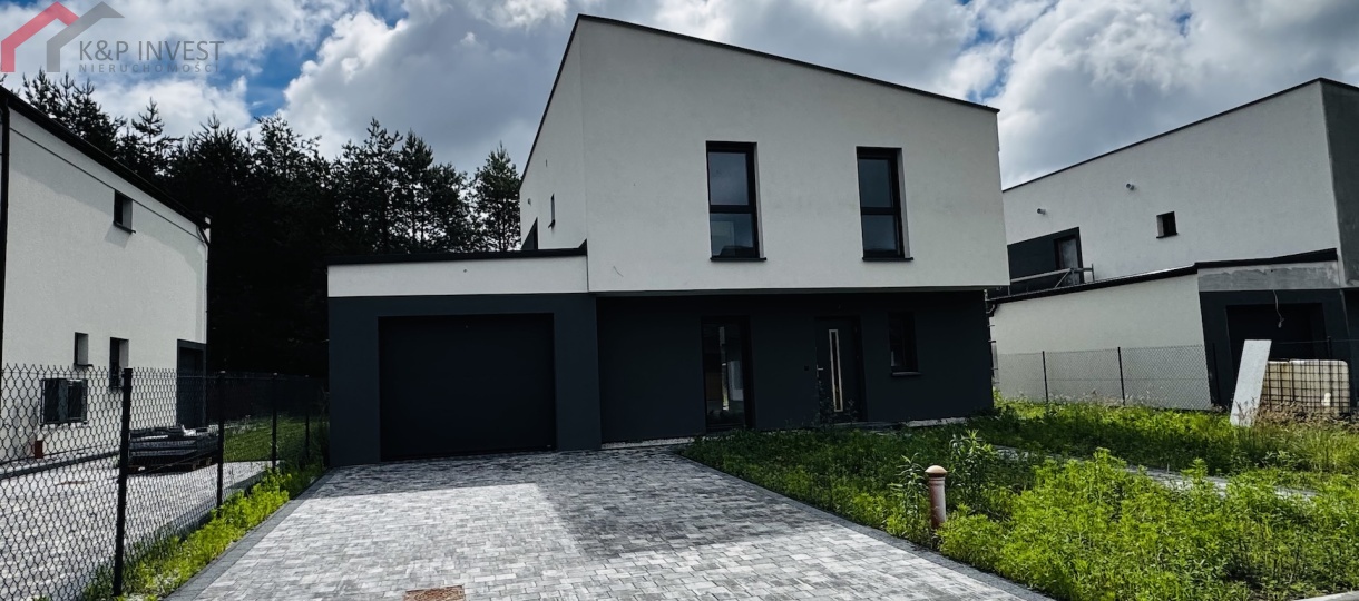 Tarnowskie Góry, śląskie, 5 Bedrooms Bedrooms, 6 Rooms Rooms,2 BathroomsBathrooms,Dom,Sprzedaż,2651