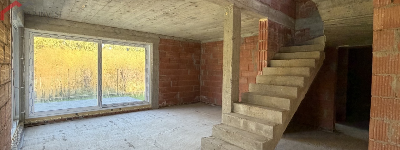Katowice, śląskie, 5 Bedrooms Bedrooms, 5 Rooms Rooms,3 BathroomsBathrooms,Dom,Sprzedaż,2689