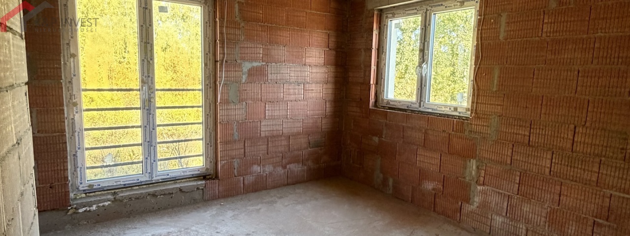 Katowice, śląskie, 5 Bedrooms Bedrooms, 5 Rooms Rooms,3 BathroomsBathrooms,Dom,Sprzedaż,2689