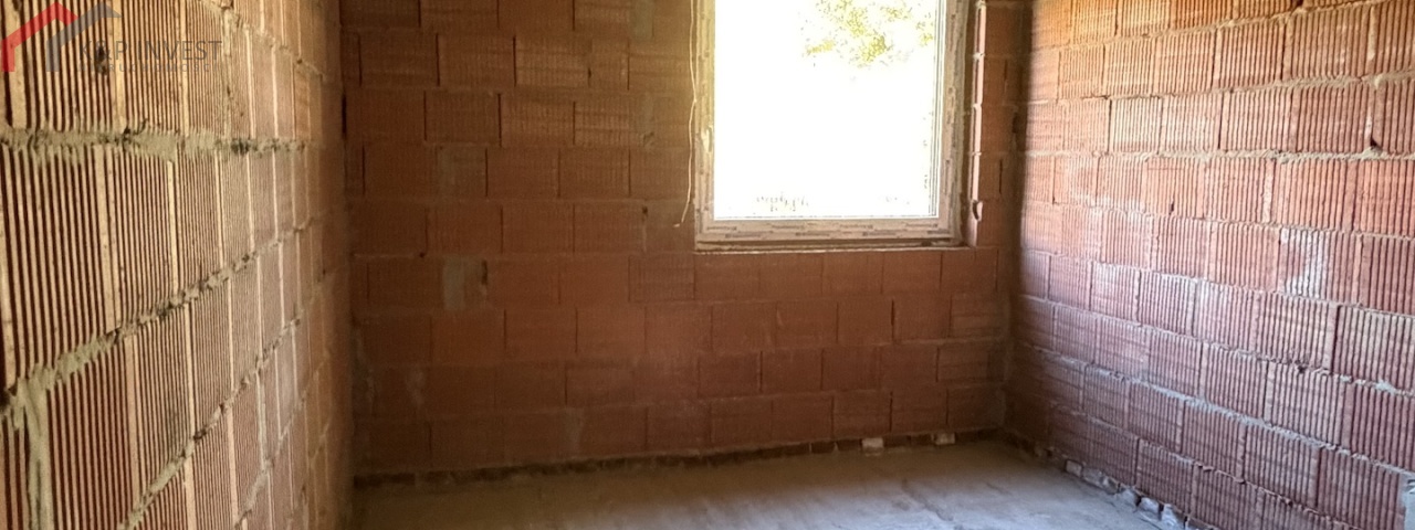 Katowice, śląskie, 5 Bedrooms Bedrooms, 5 Rooms Rooms,3 BathroomsBathrooms,Dom,Sprzedaż,2689